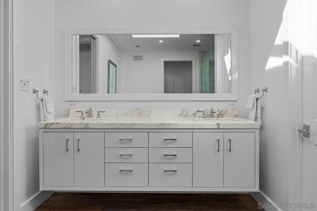 2879 Caminito Merion, La Jolla, CA 92037