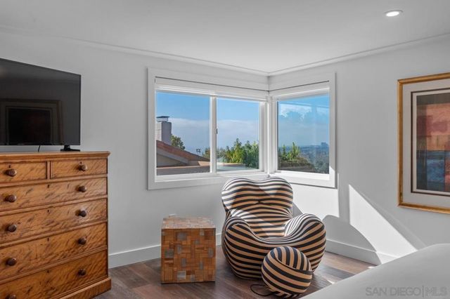2879 Caminito Merion, La Jolla, CA 92037
