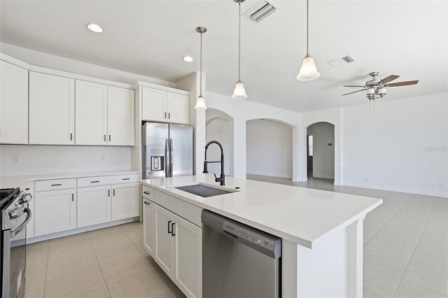 9106 LUNCARTY DRIVE, Hudson, FL 34667