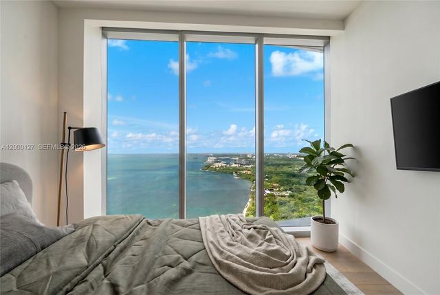 175 SE 25th Road 3602, Miami, FL 33129