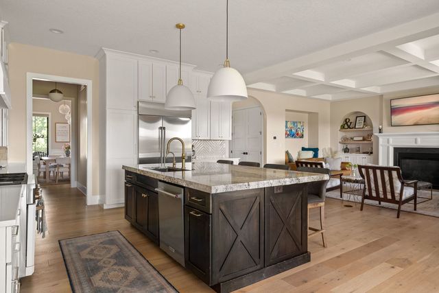 5175 Pigeon Creek Trail, Bettendorf, IA 52722