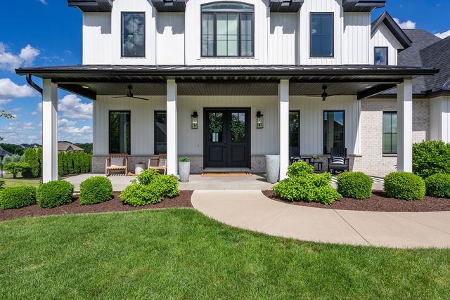 5175 Pigeon Creek Trail, Bettendorf, IA 52722
