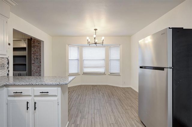 112 Pueblo, Edmond, OK 73013