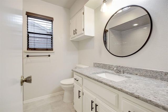 112 Pueblo, Edmond, OK 73013