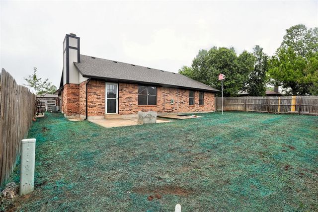 112 Pueblo, Edmond, OK 73013