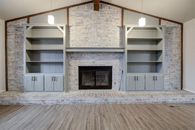 112 Pueblo, Edmond, OK 73013