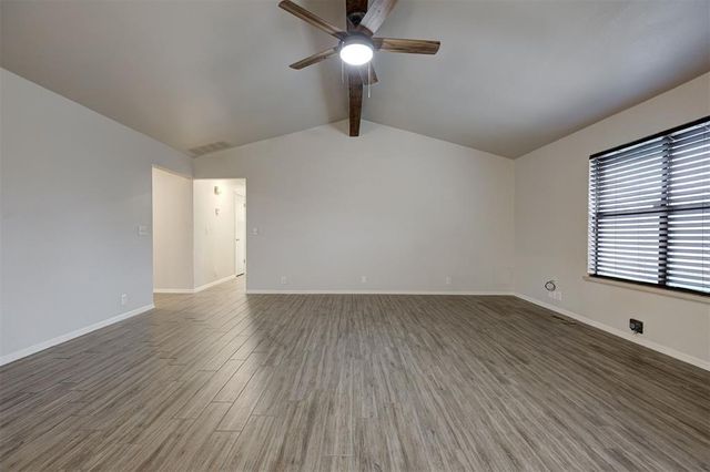 112 Pueblo, Edmond, OK 73013