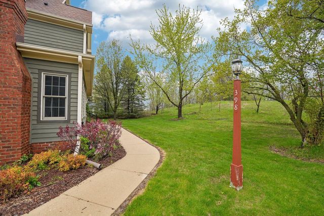 398 Oneida STREET, Delafield, WI 53018
