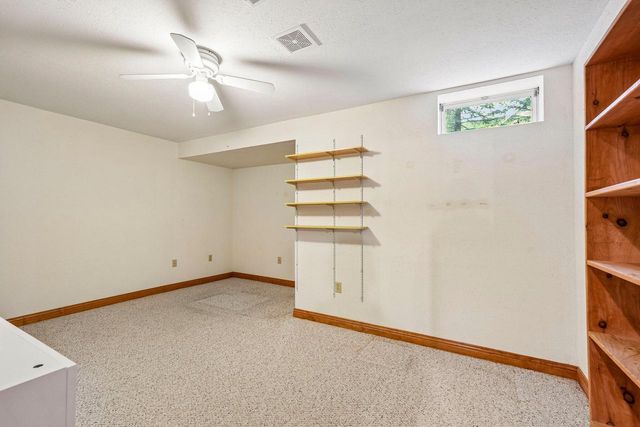 398 Oneida STREET, Delafield, WI 53018