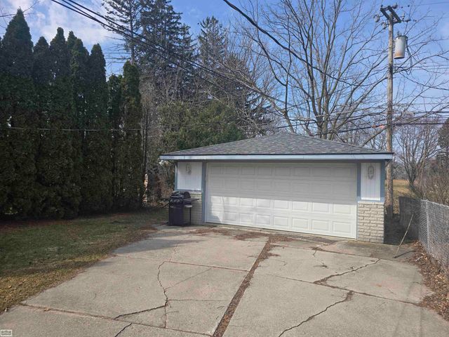 35061 Kirby Street, Clinton Twp, MI 48035