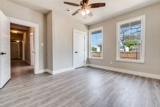 1247 Georgia Avenue, Dallas, TX 75216