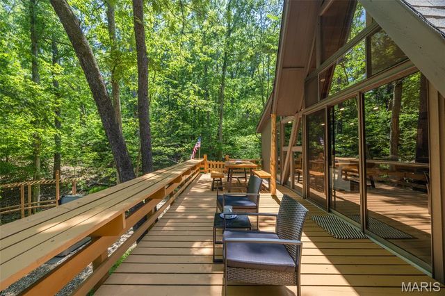 444 Foxfire Circle Drive, Innsbrook, MO 63390