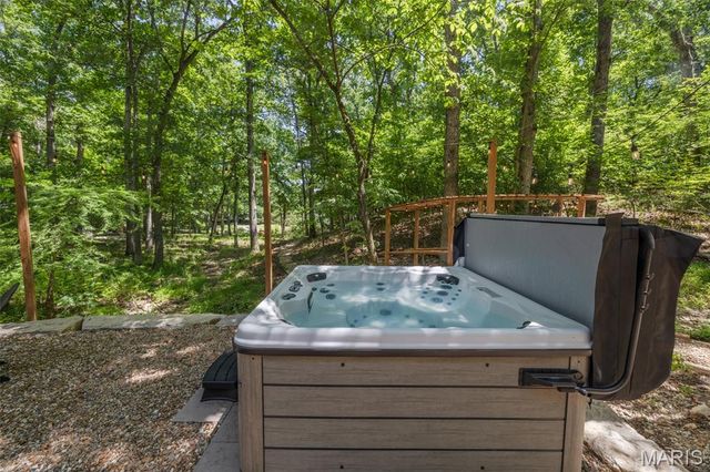 444 Foxfire Circle Drive, Innsbrook, MO 63390