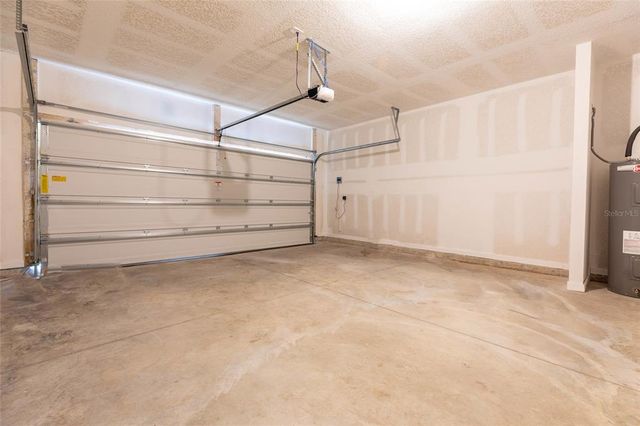 21 DILLY COURT, Palm Coast, FL 32164
