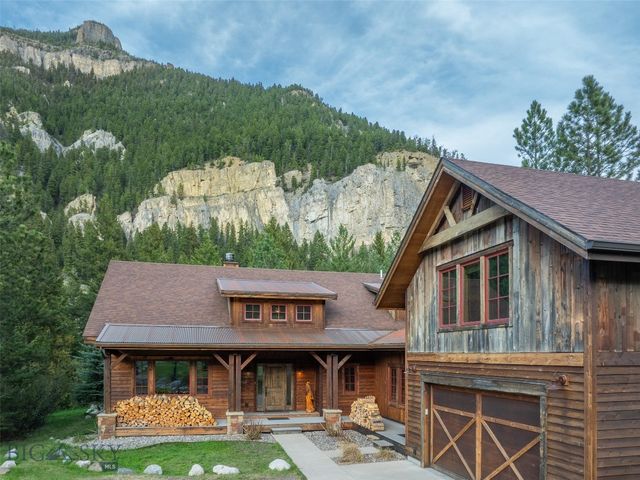 64190 Gallatin Road, Gallatin Gateway, MT 59730