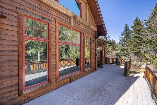 64190 Gallatin Road, Gallatin Gateway, MT 59730