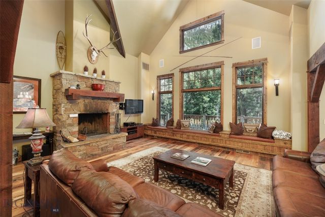 64190 Gallatin Road, Gallatin Gateway, MT 59730