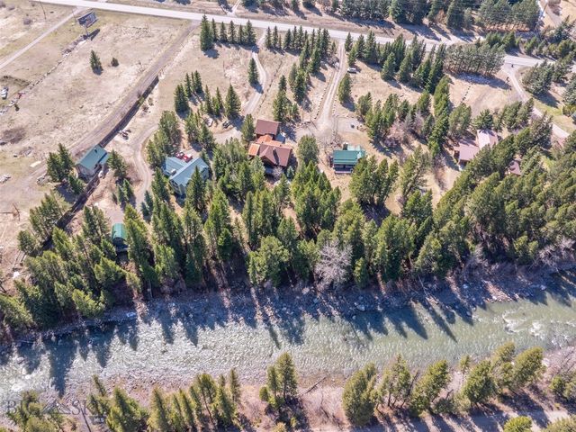 64190 Gallatin Road, Gallatin Gateway, MT 59730