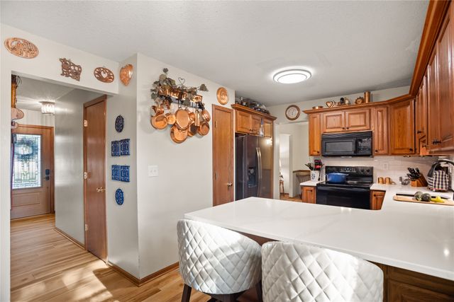 110 10th Avenue NW, Altoona, IA 50009