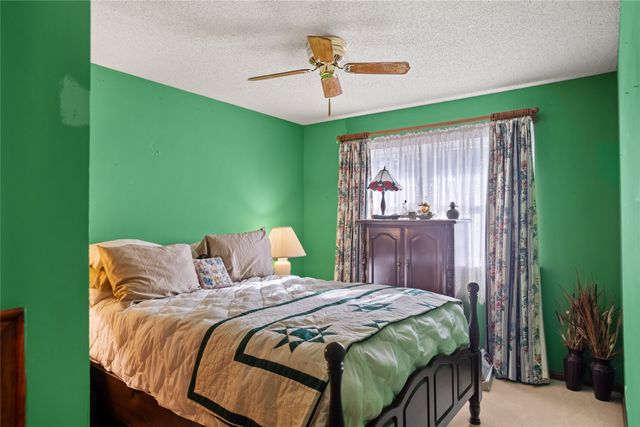 110 10th Avenue NW, Altoona, IA 50009