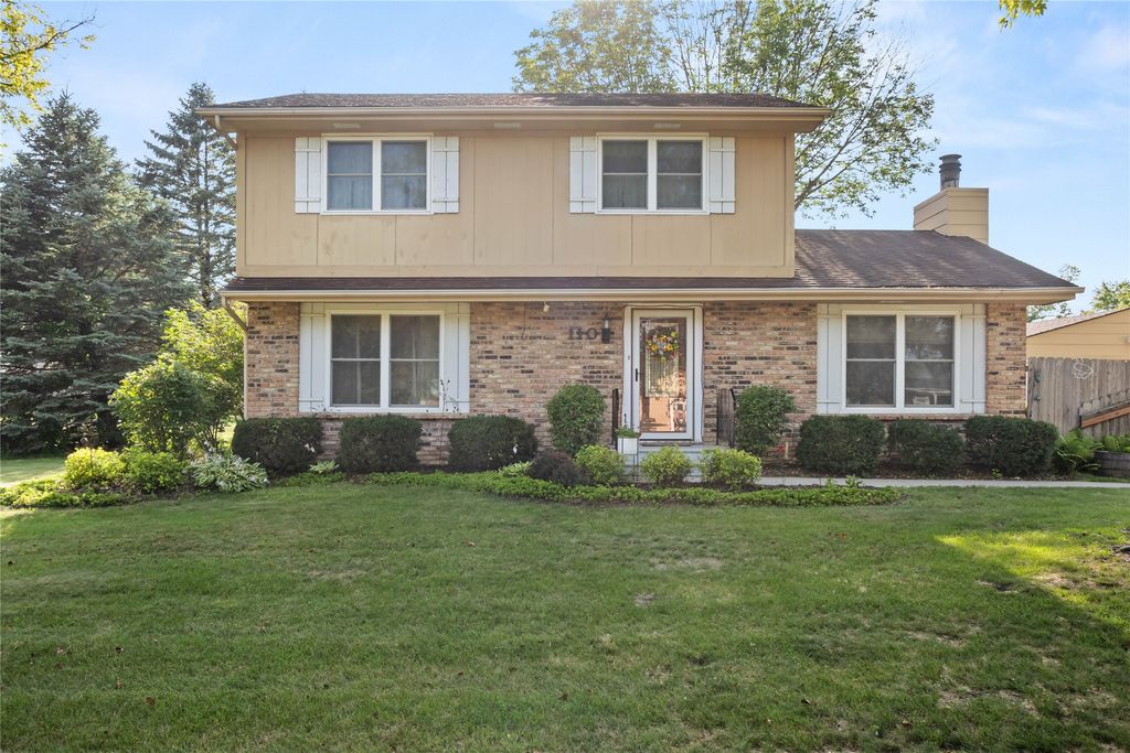 110 10th Avenue NW, Altoona, IA 50009