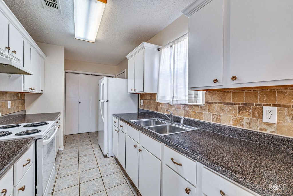 Image 12 of property listing at 1916 Liberty Court, San Angelo, TX 76901