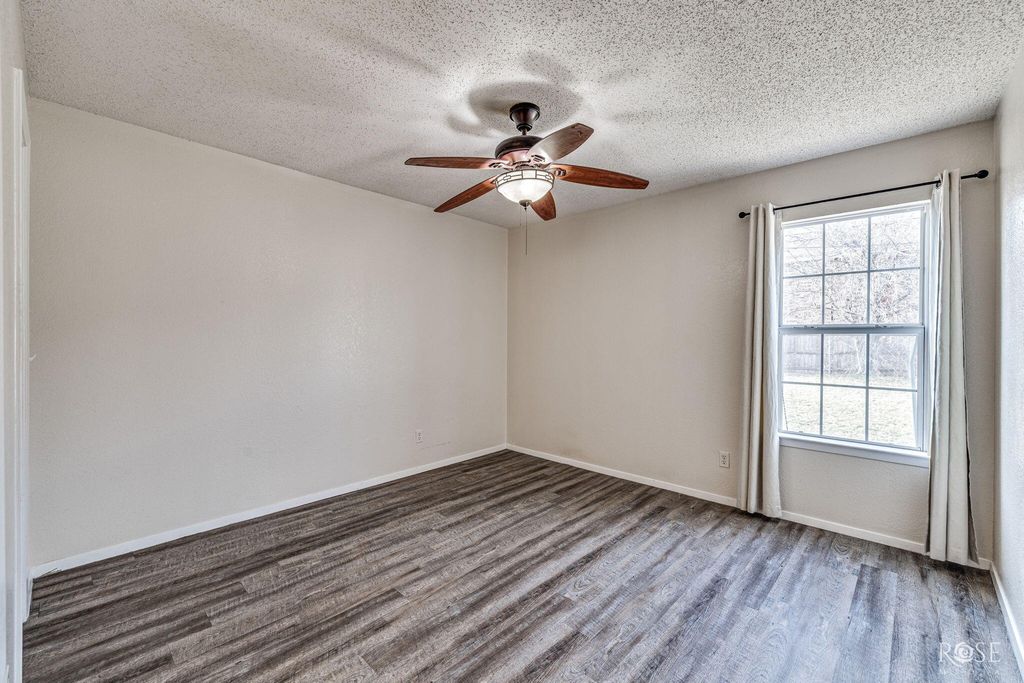 Image 16 of property listing at 1916 Liberty Court, San Angelo, TX 76901