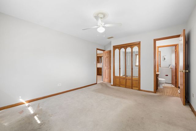 6516 W 84th Street, Burbank, IL 60459