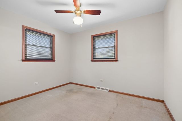 6516 W 84th Street, Burbank, IL 60459