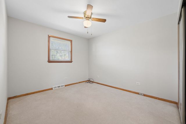 6516 W 84th Street, Burbank, IL 60459