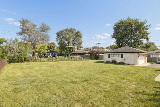6516 W 84th Street, Burbank, IL 60459