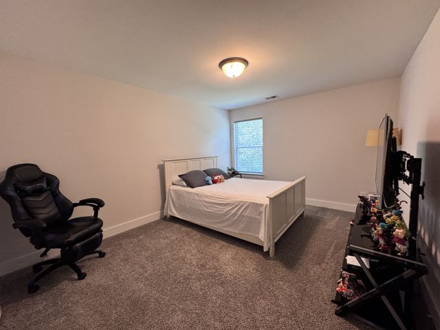 108 Thoroughbred Blvd, Shelbyville, TN 37160