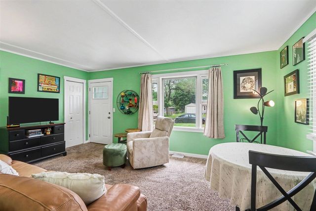 405 Colonial Avenue, Portage, MI 49002
