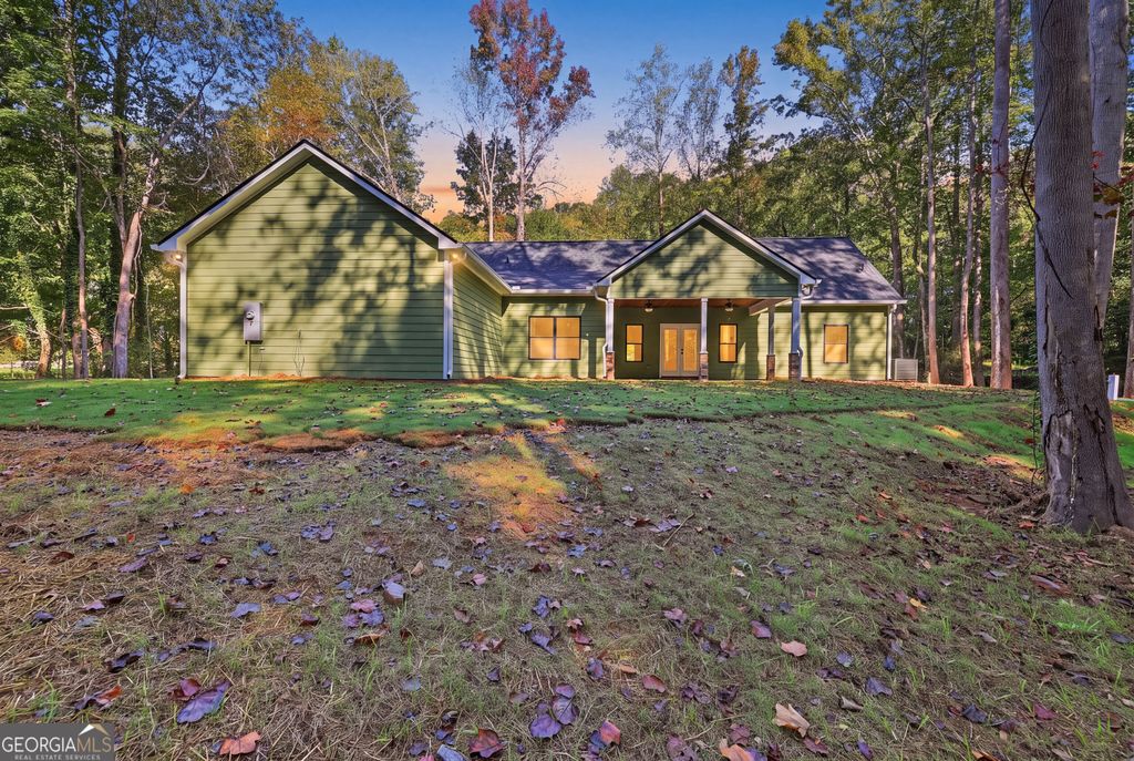 324 Fern Valley Drive, Toccoa, GA 30577 — photo 4