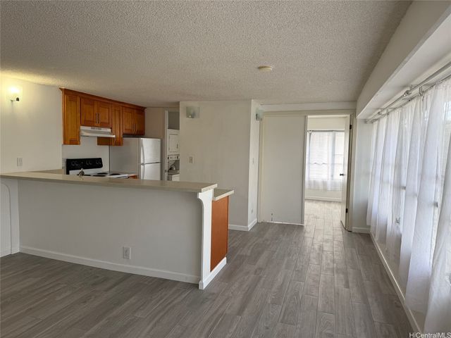 2525 Date Street 2206A, Honolulu, HI 96826