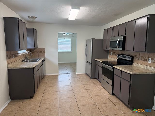 2602 Bigleaf Dr, Killeen, TX 76549