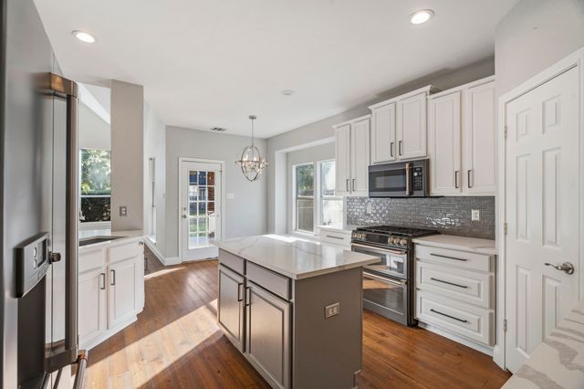 9498 Homestead Lane, Frisco, TX 75033