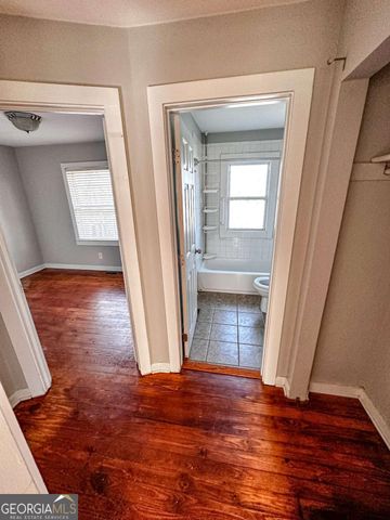 1895 Francis Avenue NW, Atlanta, GA 30318