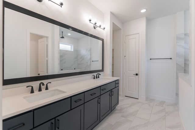 972 Terlingua Creek Drive, Conroe, TX 77304
