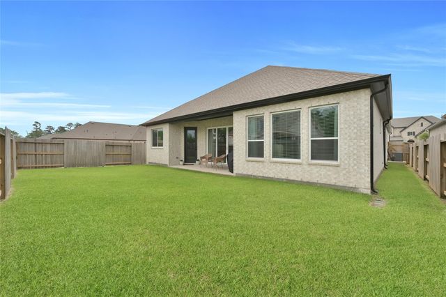 972 Terlingua Creek Drive, Conroe, TX 77304
