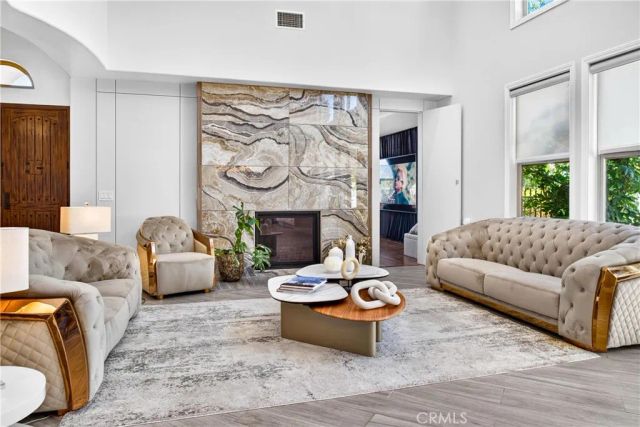 2025 Lonestar, Thousand Oaks, CA 91362