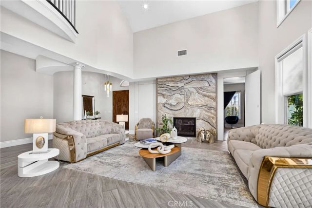 2025 Lonestar, Thousand Oaks, CA 91362