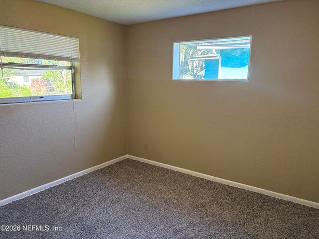 6912 CORDAY Road, Jacksonville, FL 32208