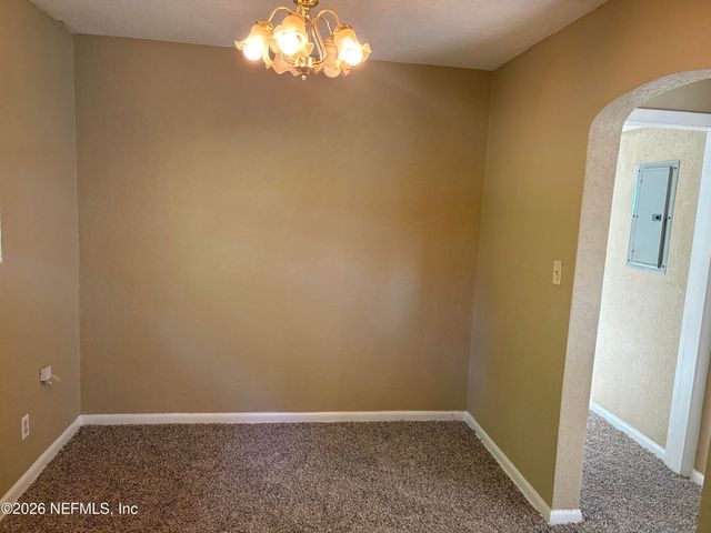 6912 CORDAY Road, Jacksonville, FL 32208
