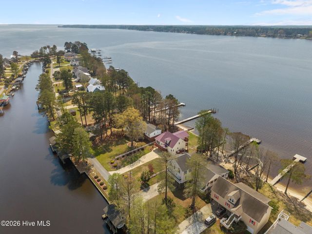 314 E Bayside Drive, Chocowinity, NC 27817