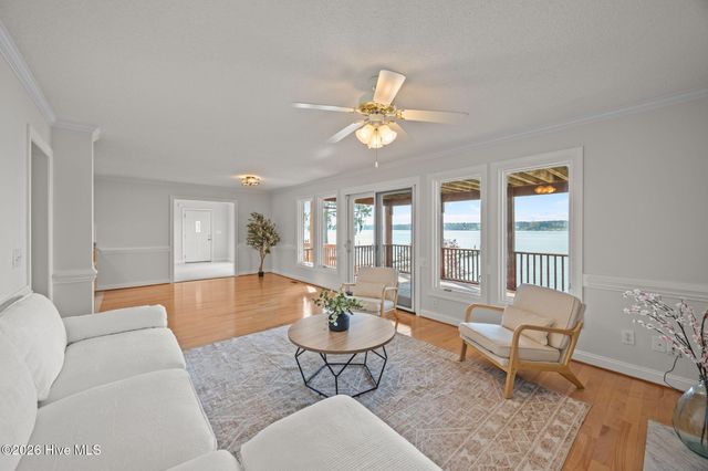 314 E Bayside Drive, Chocowinity, NC 27817