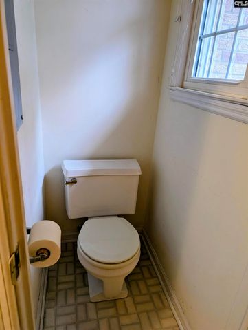 207 Haynes Lane, Cayce, SC 29033