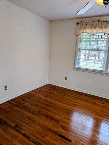 207 Haynes Lane, Cayce, SC 29033