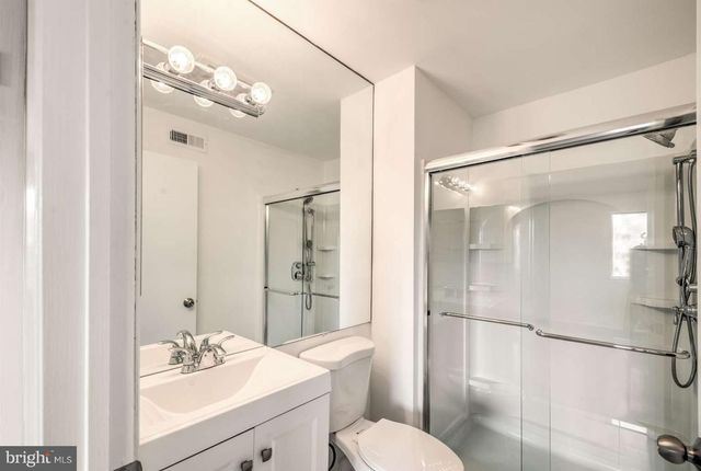 1302 MARESFIELD CT, Marlton, NJ 08053