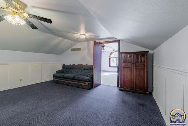 401 Cedar ST, Overbrook, KS 66524